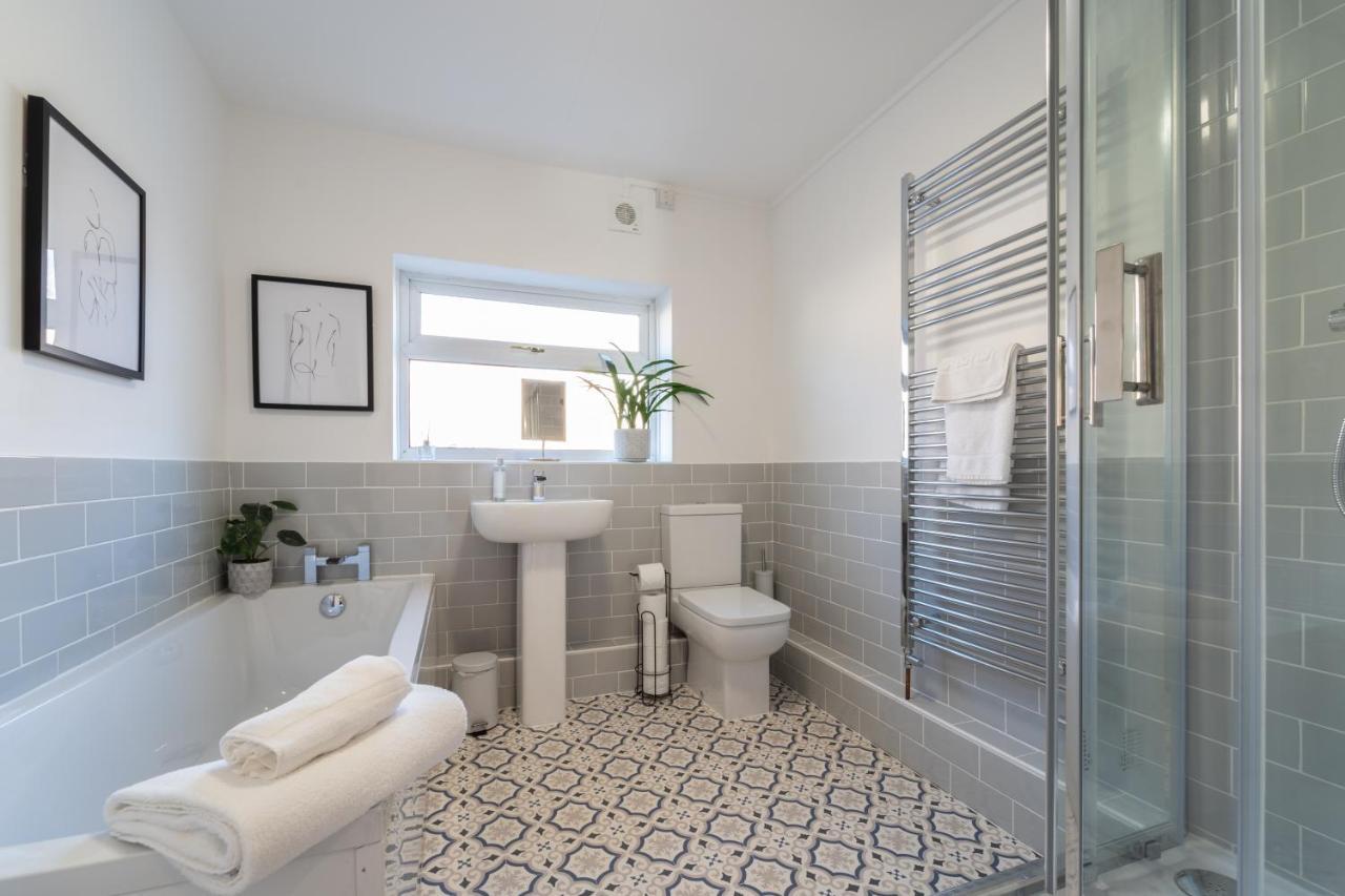 Southview Stays - Three Bedroom House 체스터 외부 사진