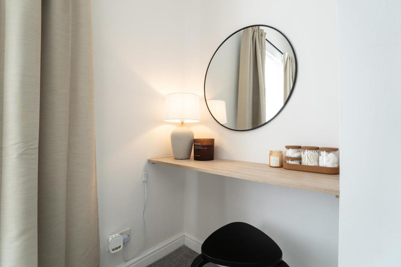 Southview Stays - Three Bedroom House 체스터 외부 사진