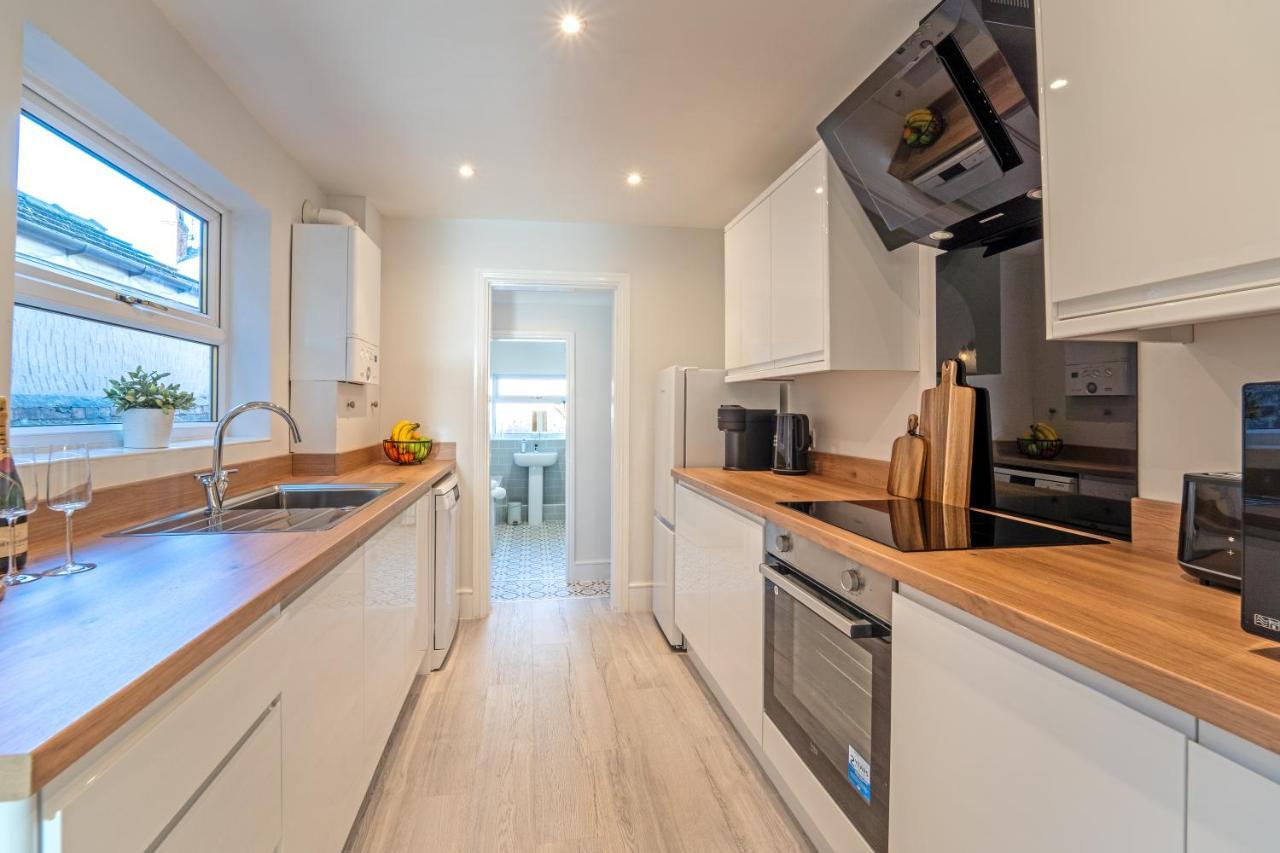Southview Stays - Three Bedroom House 체스터 외부 사진